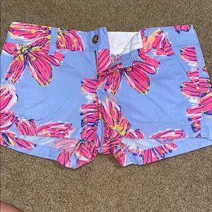 RARE lilly pulitzer walsh shorts